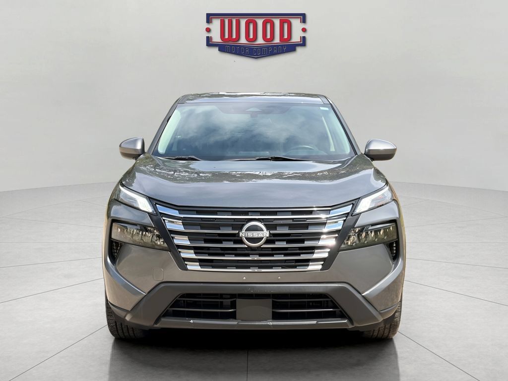 Used 2024 Nissan Rogue SV AWD/4WD image 5