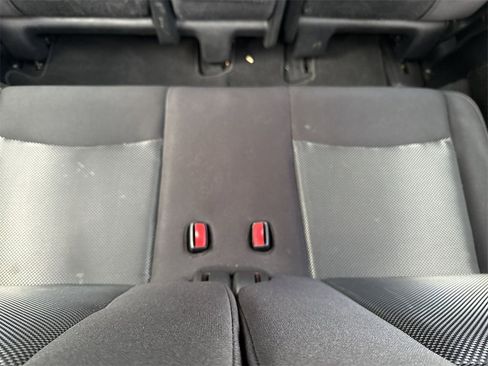 Used 2020 Nissan Pathfinder SV image 27