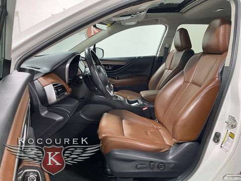 Used 2020 Subaru Outback Touring w/ Popular Package #2 image 11