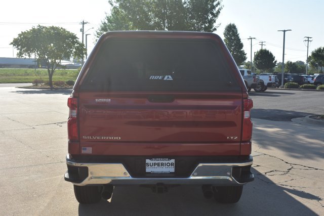 Used 2022 Chevrolet Silverado 1500 LTZ w/ LTZ Convenience Package II AWD/4WD image 6