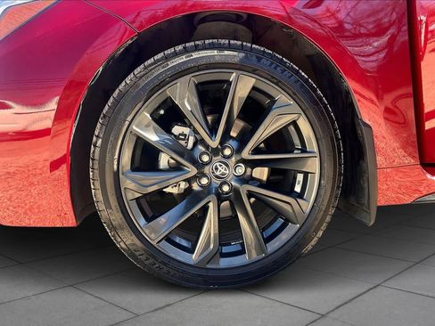 Used 2026 Toyota Corolla SE FWD image 11