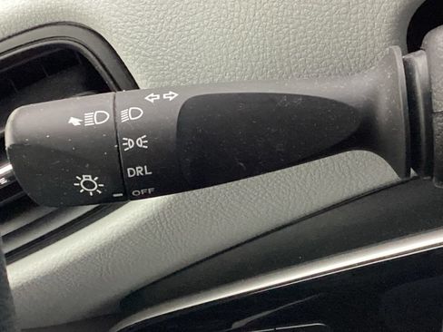 Used 2022 Toyota Prius LE FWD image 20