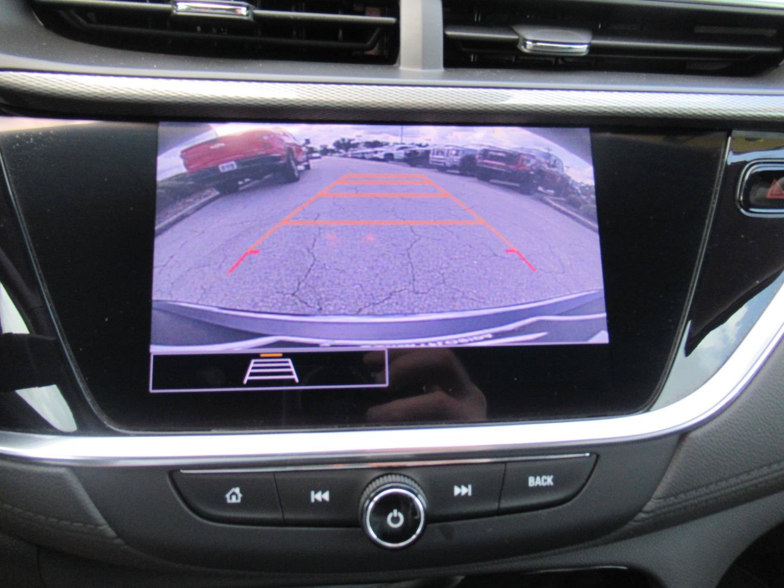 Used 2022 Buick Encore GX Essence FWD image 28