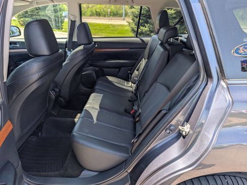 Used 2014 Subaru Outback 2.5i Limited AWD/4WD image 14