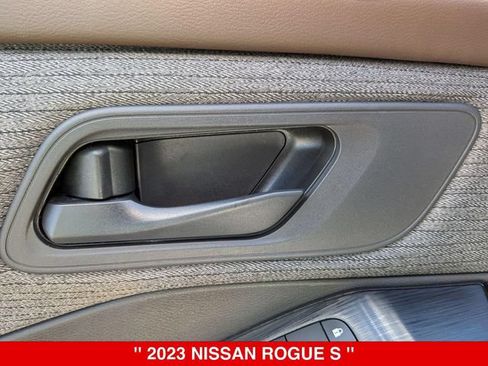 Certified 2023 Nissan Rogue S AWD/4WD image 13