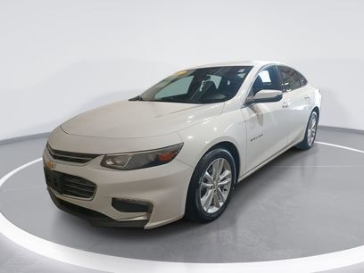 Used 2017 Chevrolet Malibu LT