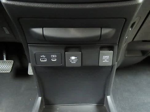 New 2026 Honda Odyssey Touring image 24