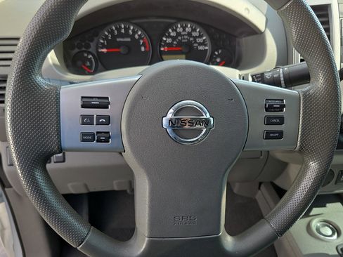 Used 2021 Nissan Frontier S image 12