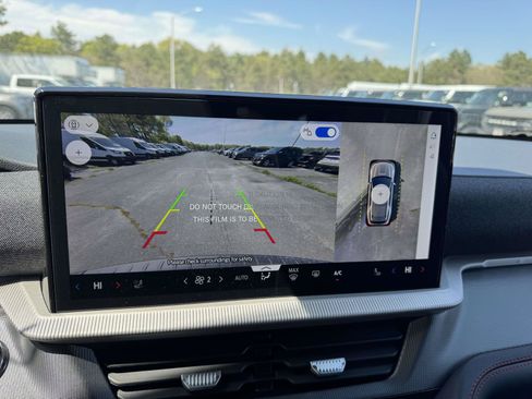 New 2026 Ford Explorer ST-Line w/ ST-Line Street Pack AWD/4WD image 19