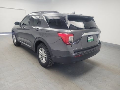 Used 2020 Ford Explorer XLT w/ Comfort Package image 3