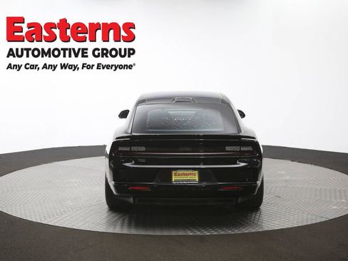 Used 2024 Dodge Charger Daytona Scat Pack w/ Plus Group AWD/4WD image 35