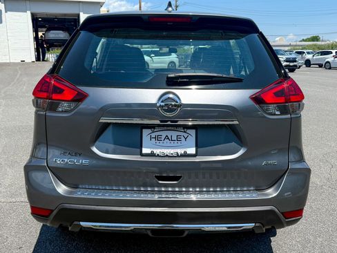 Used 2018 Nissan Rogue S AWD/4WD image 6