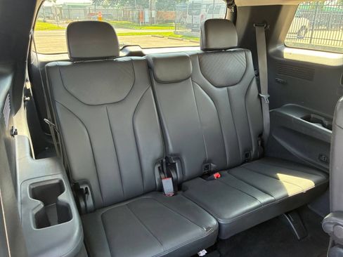 Used 2025 Hyundai Palisade SEL AWD/4WD image 27
