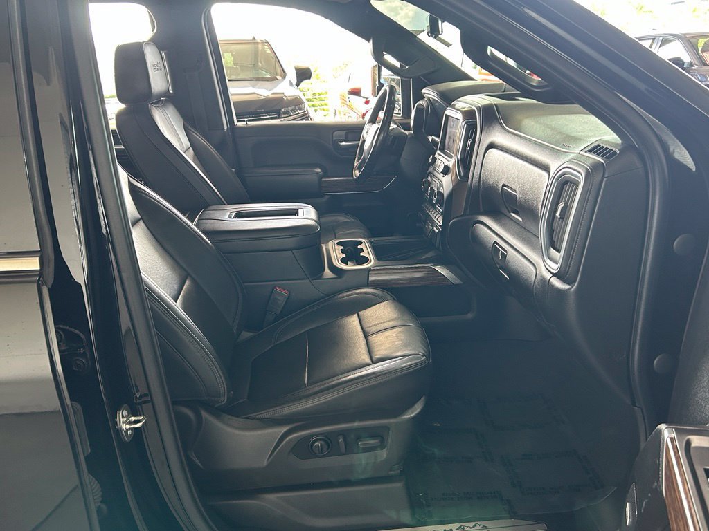 Used 2022 Chevrolet Silverado 3500 High Country w/ Technology Package AWD/4WD image 46