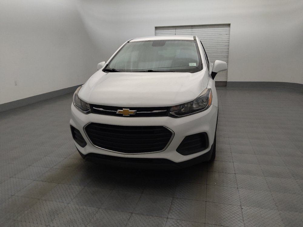 Used 2020 Chevrolet Trax LS w/ LPO, Protection Package FWD image 15