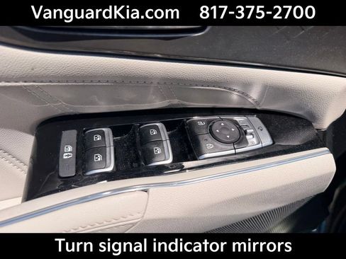 Used 2023 Kia Sorento SX AWD/4WD image 19