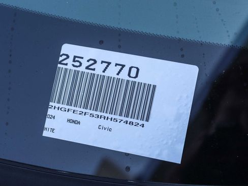 Used 2024 Honda Civic Sport image 32