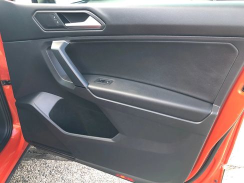 Used 2019 Volkswagen Tiguan SEL image 50