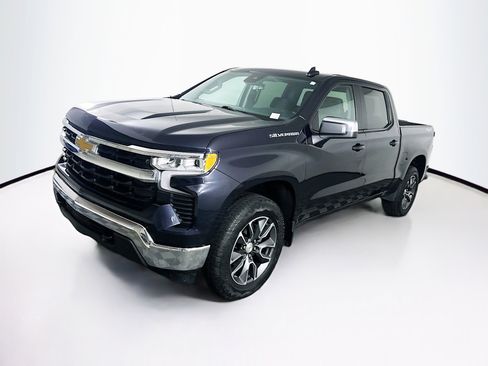 Used 2023 Chevrolet Silverado 1500 LT image 3