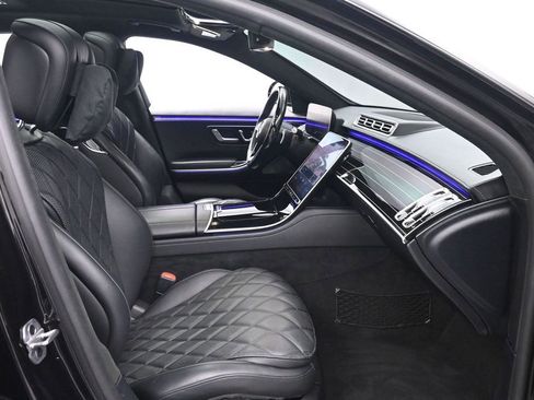 Used 2021 Mercedes-Benz S 580 4MATIC Sedan w/ AMG Line image 33
