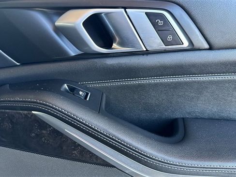 Used 2024 BMW X5 xDrive40i image 23