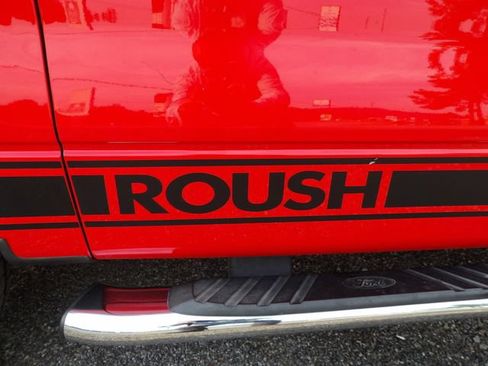 Used 2014 Ford F150 XLT w/ Equipment Group 302A Luxury AWD/4WD image 11