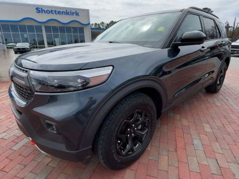 Used 2022 Ford Explorer Timberline w/ Timberline Technology Package image 5