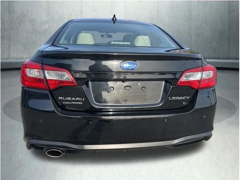 Used 2018 Subaru Legacy 2.5i Limited image 5
