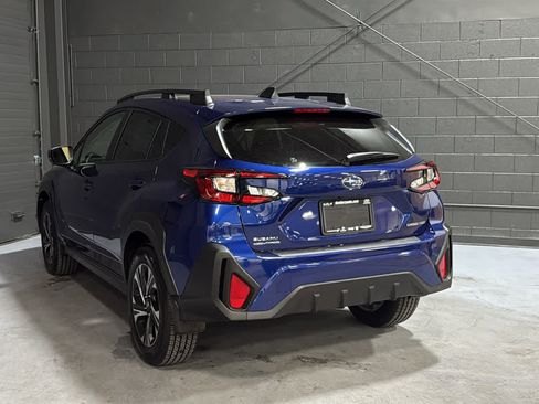 Used 2024 Subaru Crosstrek 2.0i Premium AWD/4WD image 6