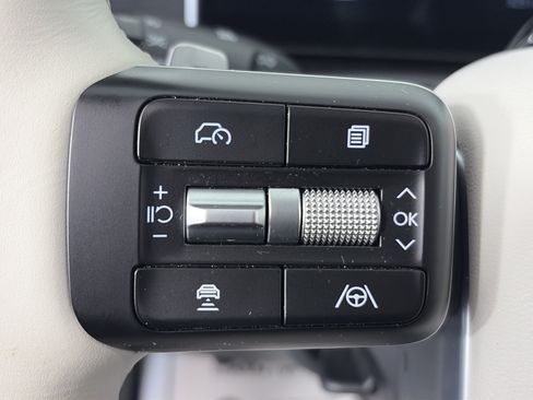 Certified 2026 Hyundai Santa Fe SEL AWD/4WD image 36