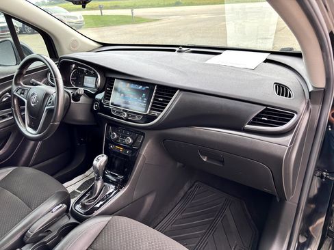 Used 2020 Buick Encore Preferred w/ Safety Package image 22