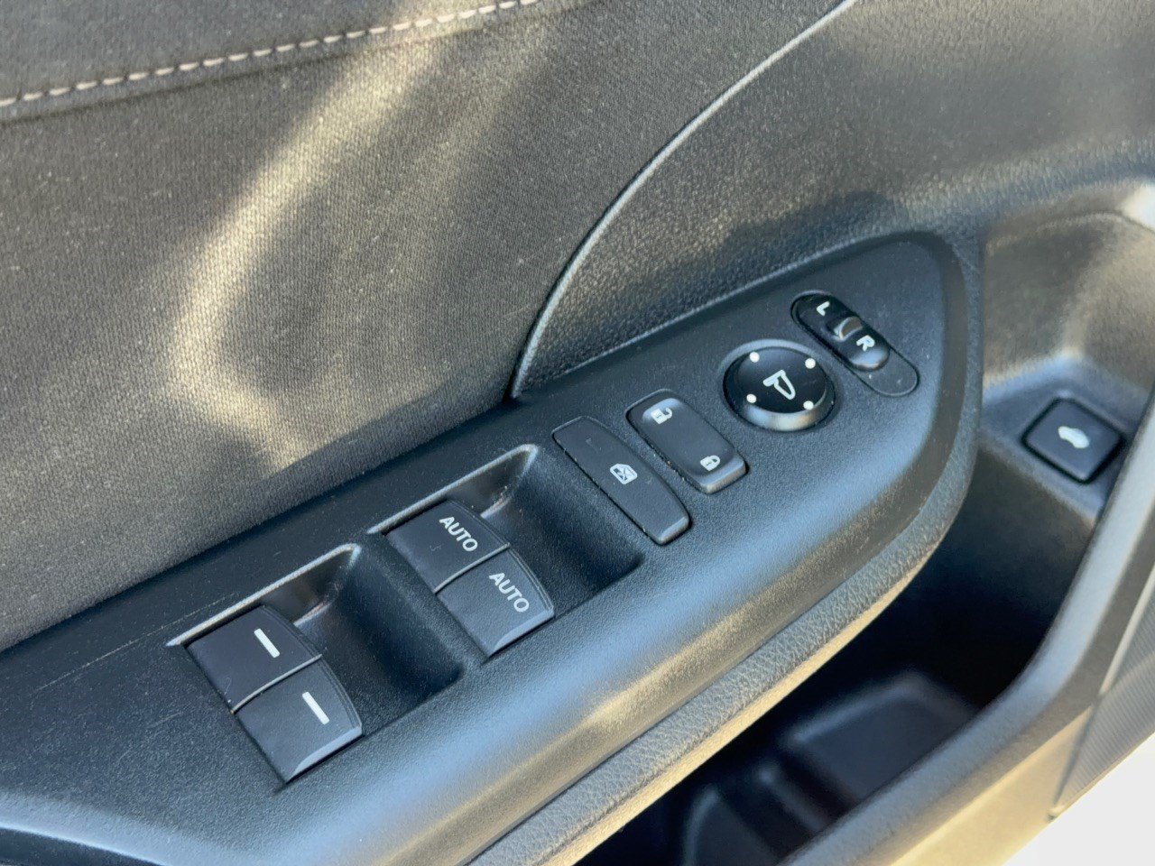 Used 2018 Honda Civic EX image 15