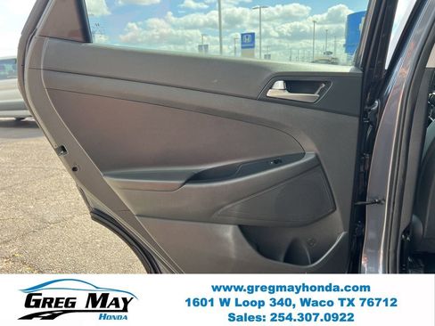 Used 2019 Hyundai Tucson Value AWD/4WD image 16