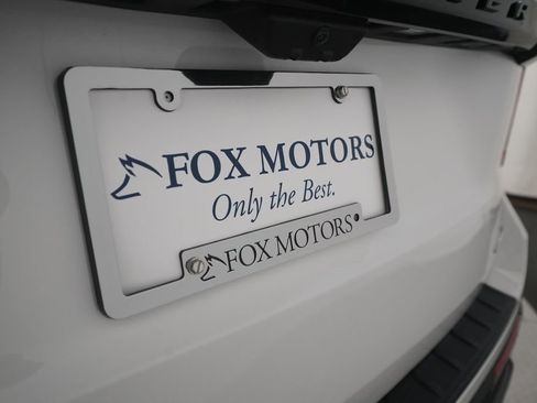 Used 2025 Ford Explorer ST-Line w/ ST-Line Street Pack AWD/4WD image 37