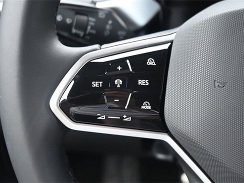 New 2025 Volkswagen ID. Buzz Pro S image 11