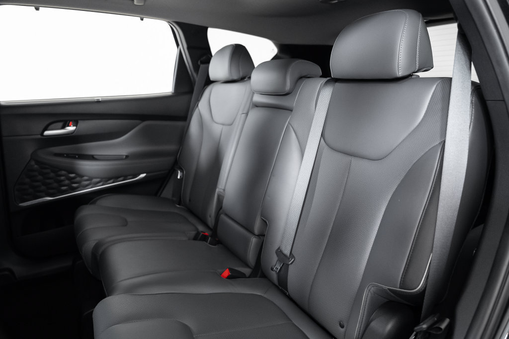 Certified 2023 Hyundai Santa Fe Limited AWD/4WD image 22
