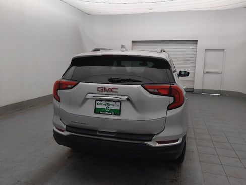 Used 2021 GMC Terrain SLT FWD image 7