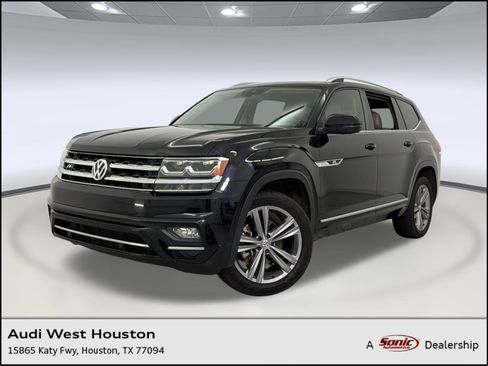 Used 2018 Volkswagen Atlas SEL w/ R-Line Package FWD image 1