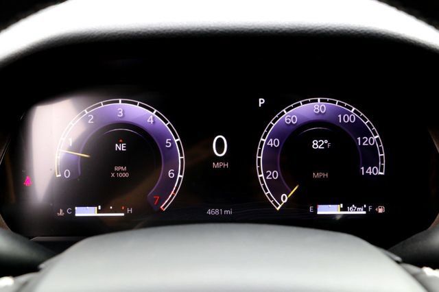 Used 2025 Jeep Grand Cherokee Laredo X w/ Luxury Tech Group I AWD/4WD image 17