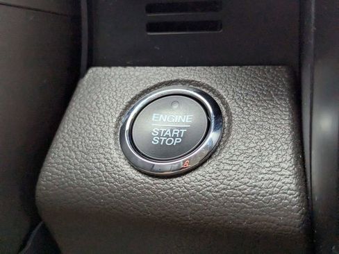 Used 2019 Ford Expedition Limited w/ Equipment Group 302A image 32