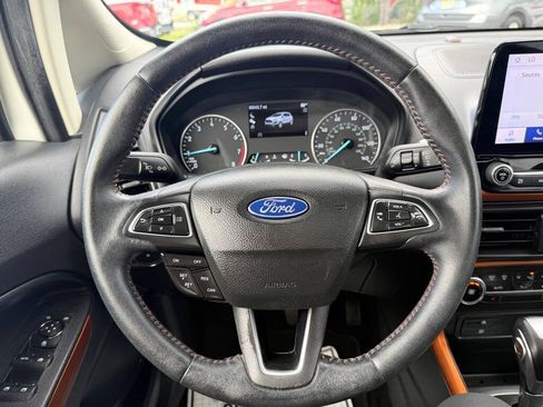 Used 2021 Ford EcoSport SE w/ SE Convenience Package FWD image 14