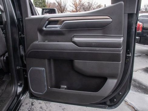 Used 2025 Chevrolet Silverado 1500 LT AWD/4WD image 20