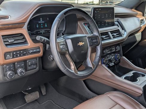 Used 2023 Chevrolet Tahoe High Country w/ Advanced Technology Package image 15