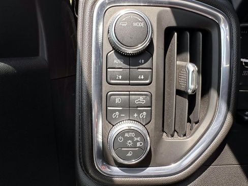 Used 2020 GMC Sierra 3500 Denali w/ Denali Ultimate Package AWD/4WD image 17