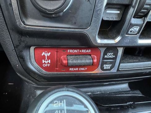 Used 2021 Jeep Wrangler Unlimited Rubicon image 17