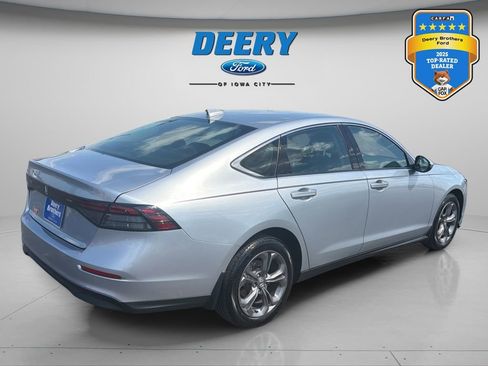 Used 2024 Honda Accord EX image 11