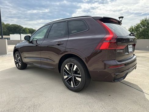 New 2026 Volvo XC60 B5 Plus w/ Climate Package image 5