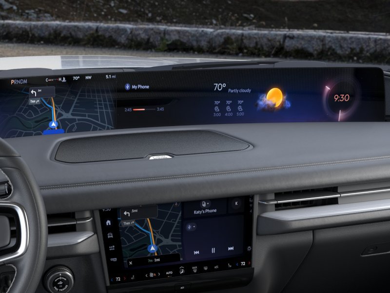 New 2026 Lincoln Navigator Reserve w/ Jet Appearance Package AWD/4WD image 14