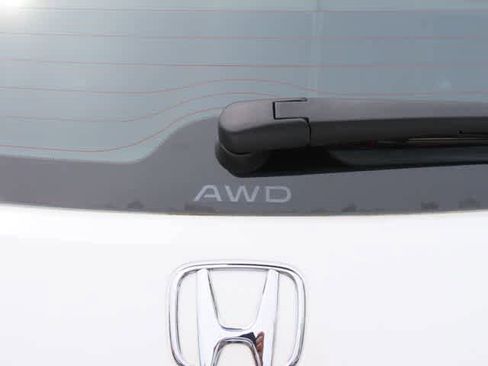 Used 2023 Honda HR-V LX image 8