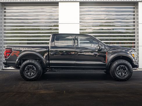Used 2025 Ford F150 Raptor w/ Equipment Group 803A Raptor R AWD/4WD image 28